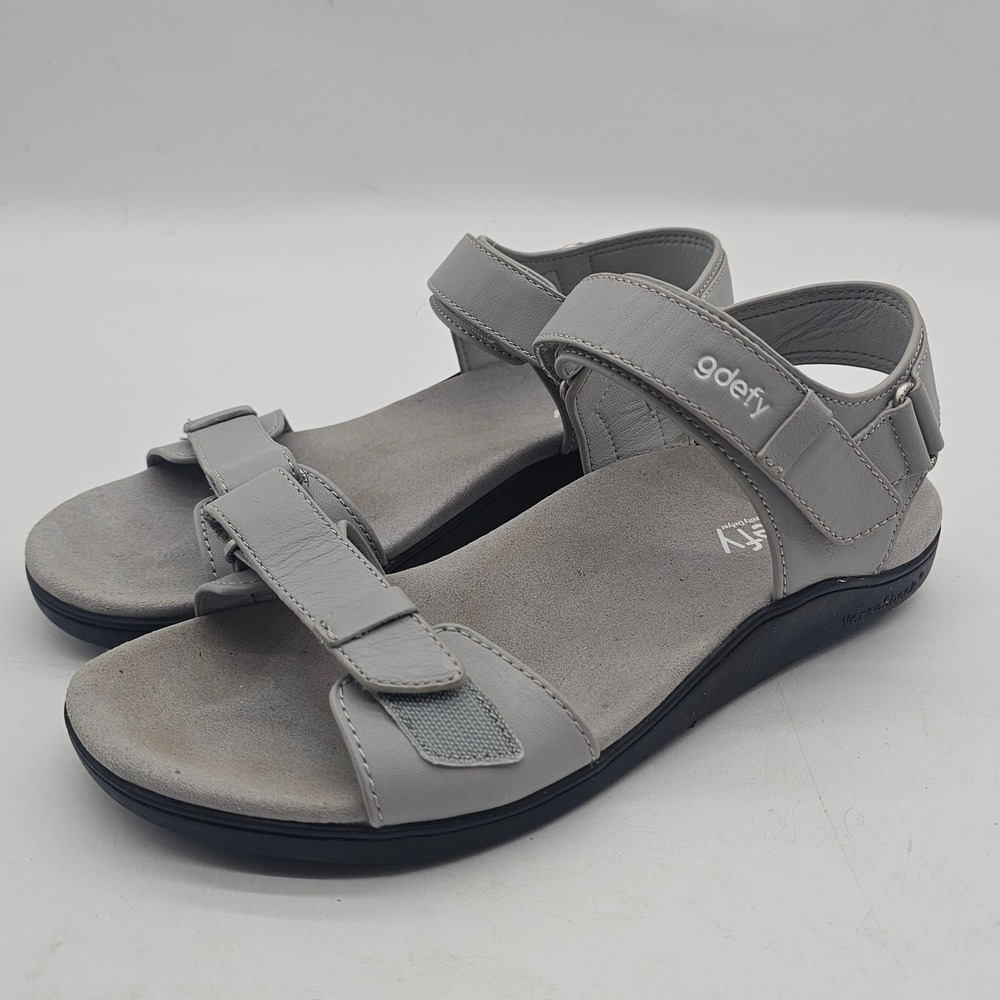 Gray GDEFY Hilnor size 8 Womens strap on sandals EUC